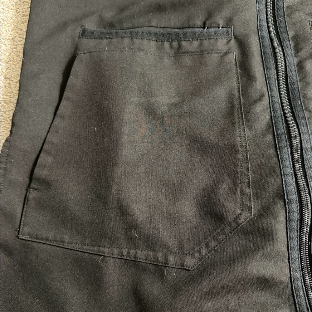 Figs Technical Collection Bellery Scrub Jacket in Black Size Medium Workwear - Picture 11 of 16
